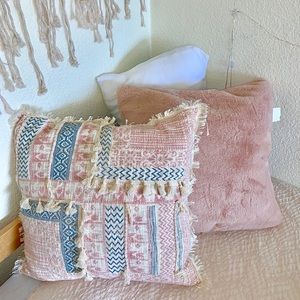 Matching Pillow Set